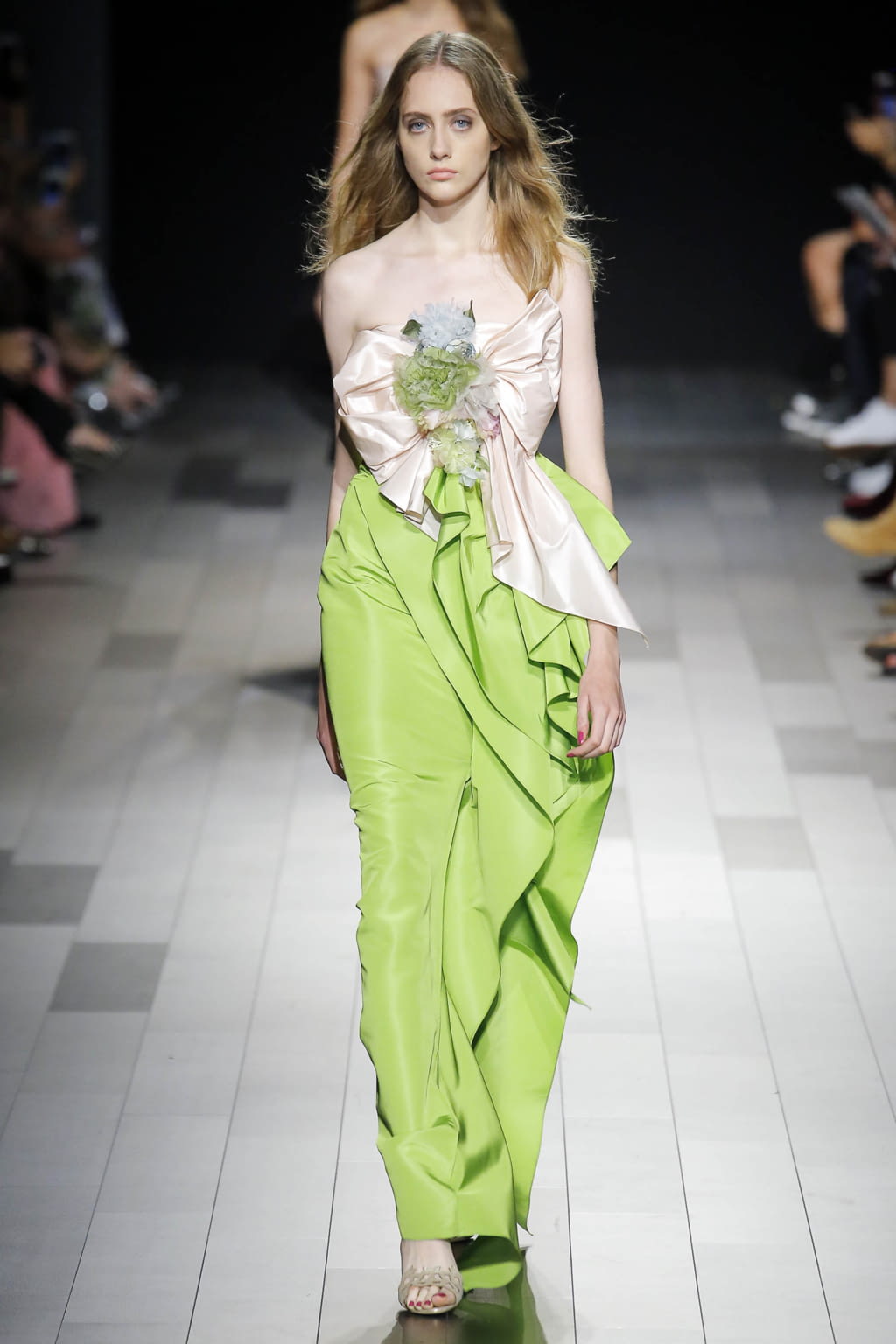 Fashion Week New York Spring/Summer 2018 look 18 from the Marchesa collection womenswear