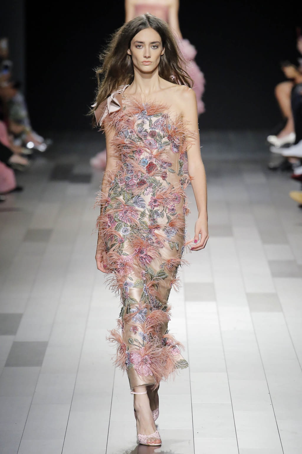 Fashion Week New York Spring/Summer 2018 look 35 from the Marchesa collection womenswear