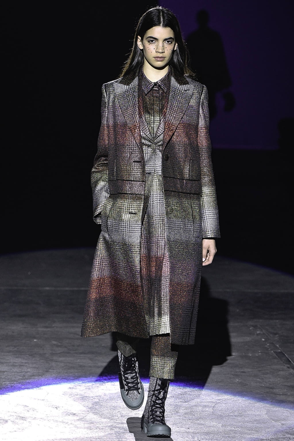 Fashion Week Milan Fall/Winter 2019 look 26 from the Marco de Vincenzo collection 女装