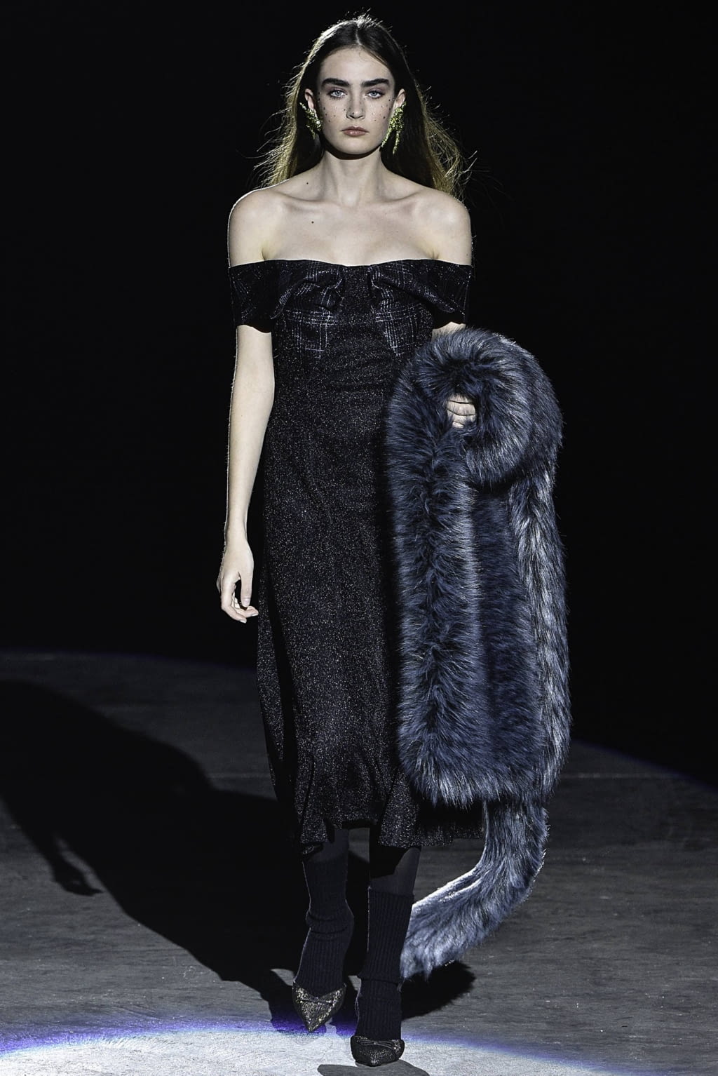 Fashion Week Milan Fall/Winter 2019 look 33 de la collection Marco de Vincenzo womenswear