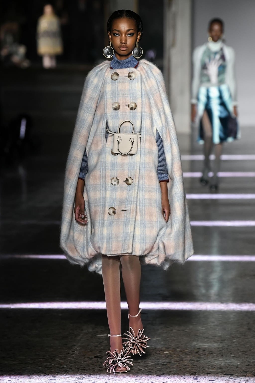 Fashion Week Milan Fall/Winter 2020 look 16 from the Marco de Vincenzo collection 女装