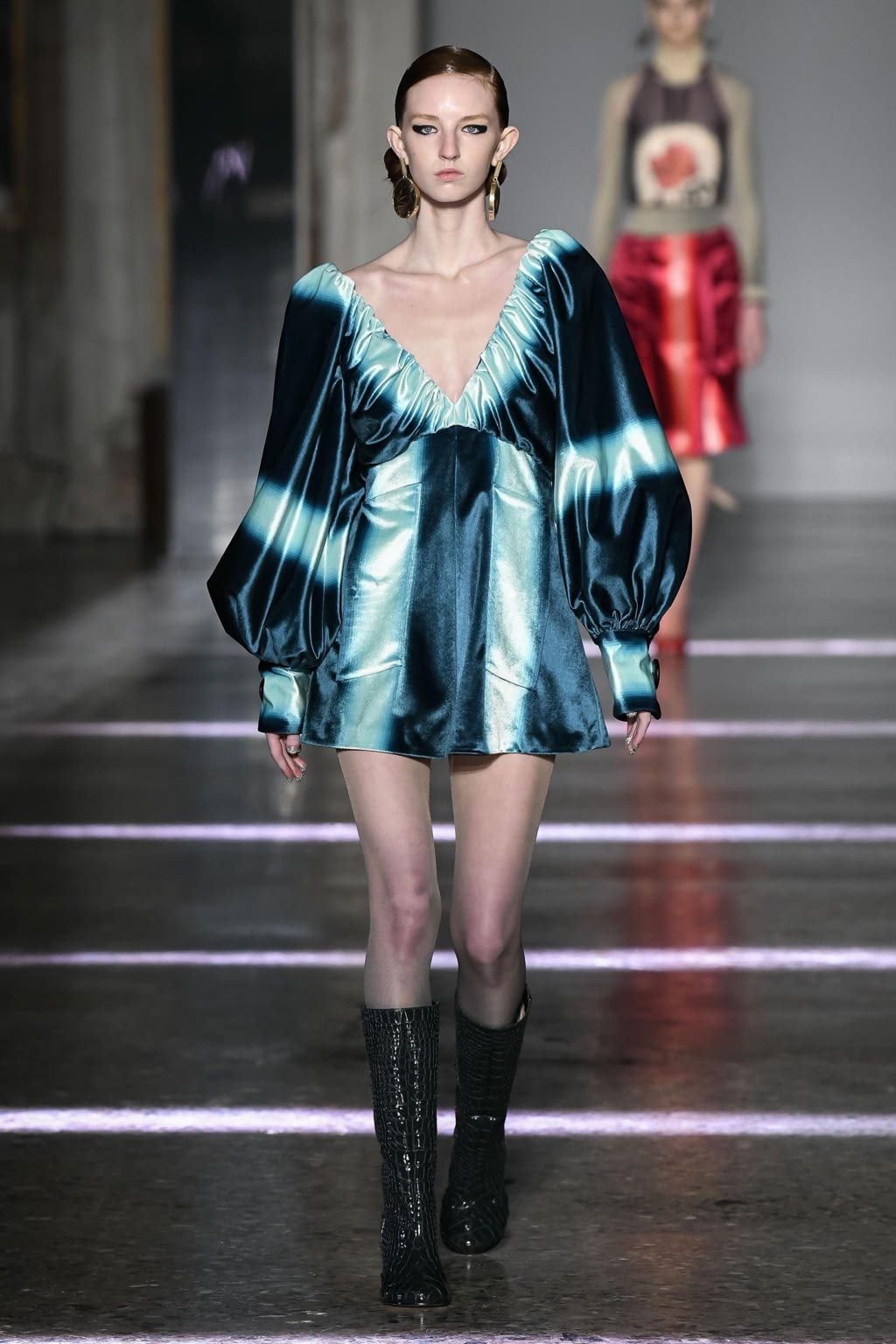 Fashion Week Milan Fall/Winter 2020 look 18 from the Marco de Vincenzo collection 女装