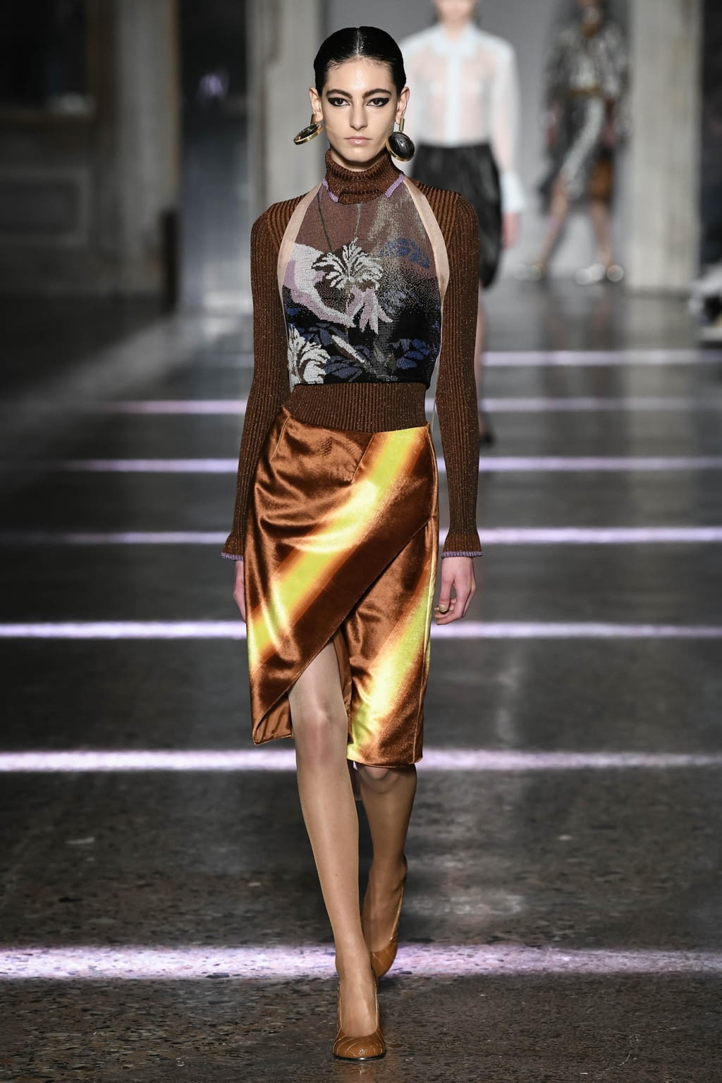 Fashion Week Milan Fall/Winter 2020 look 21 from the Marco de Vincenzo collection womenswear