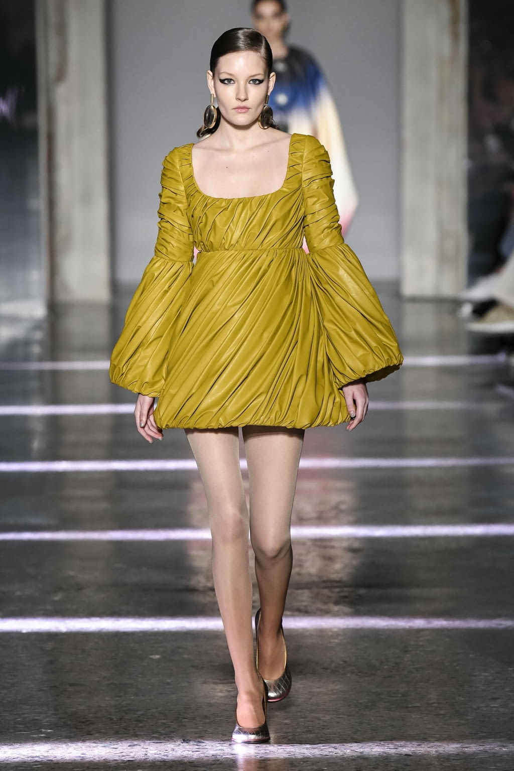 Fashion Week Milan Fall/Winter 2020 look 28 from the Marco de Vincenzo collection 女装