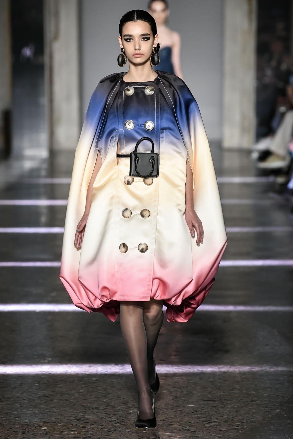 Fashion Week Milan Fall/Winter 2020 look 29 from the Marco de Vincenzo collection 女装