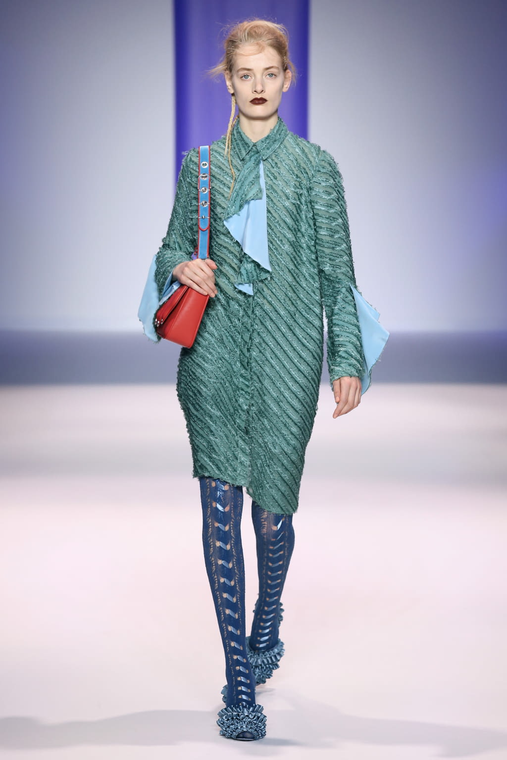 Fashion Week Milan Fall/Winter 2016 look 12 from the Marco de Vincenzo collection womenswear