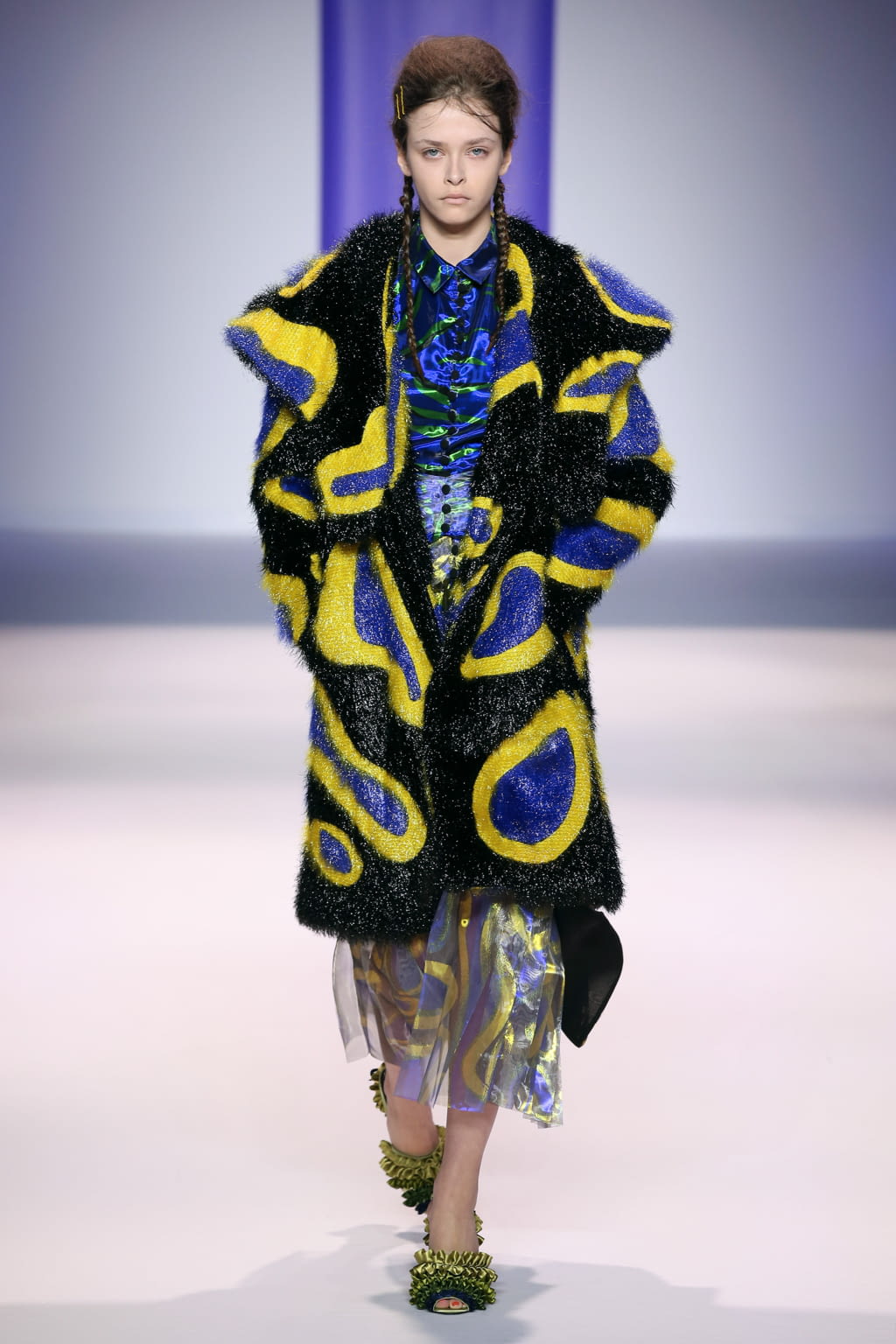 Fashion Week Milan Fall/Winter 2016 look 29 de la collection Marco de Vincenzo womenswear