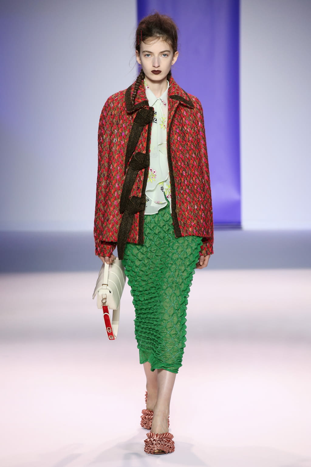 Fashion Week Milan Fall/Winter 2016 look 3 de la collection Marco de Vincenzo womenswear