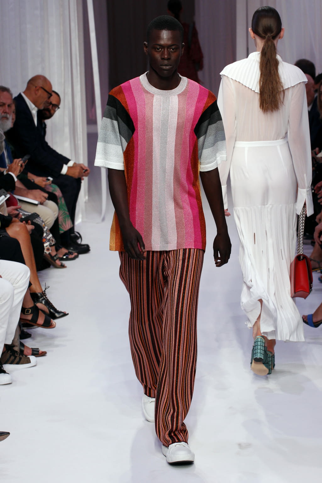 Fashion Week Milan Spring/Summer 2017 look 21 from the Marco de Vincenzo collection womenswear