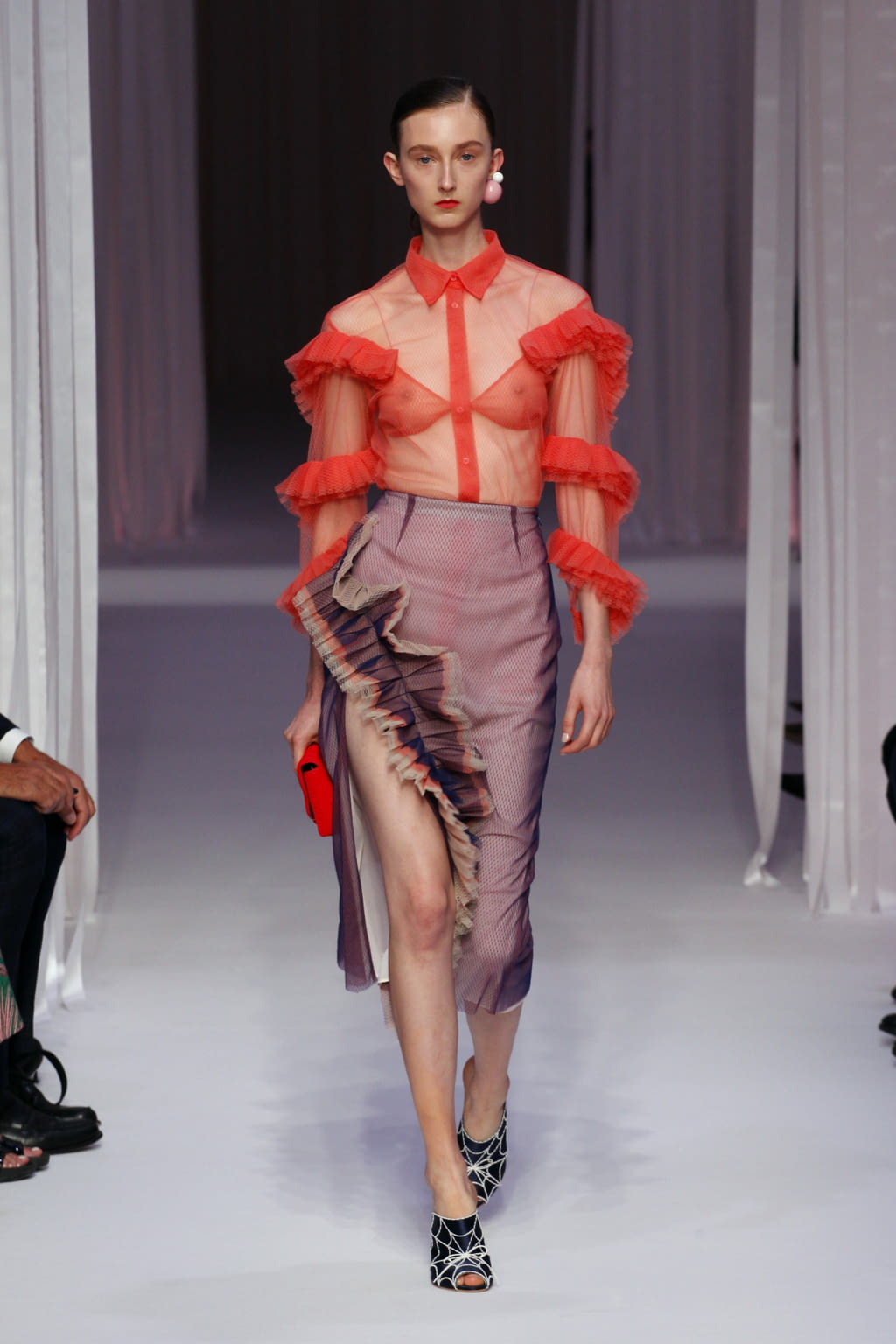 Fashion Week Milan Spring/Summer 2017 look 24 from the Marco de Vincenzo collection womenswear