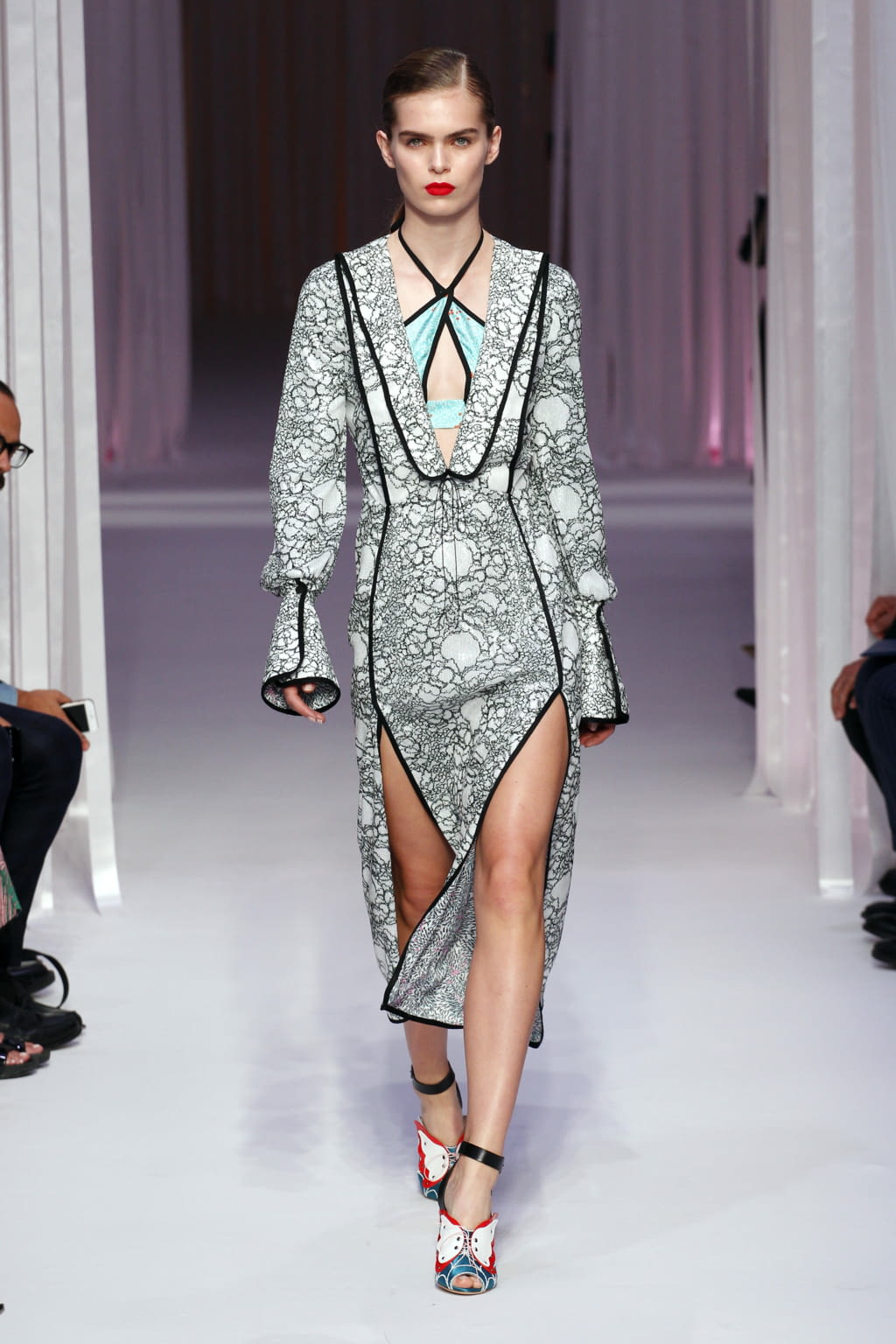 Fashion Week Milan Spring/Summer 2017 look 47 from the Marco de Vincenzo collection womenswear