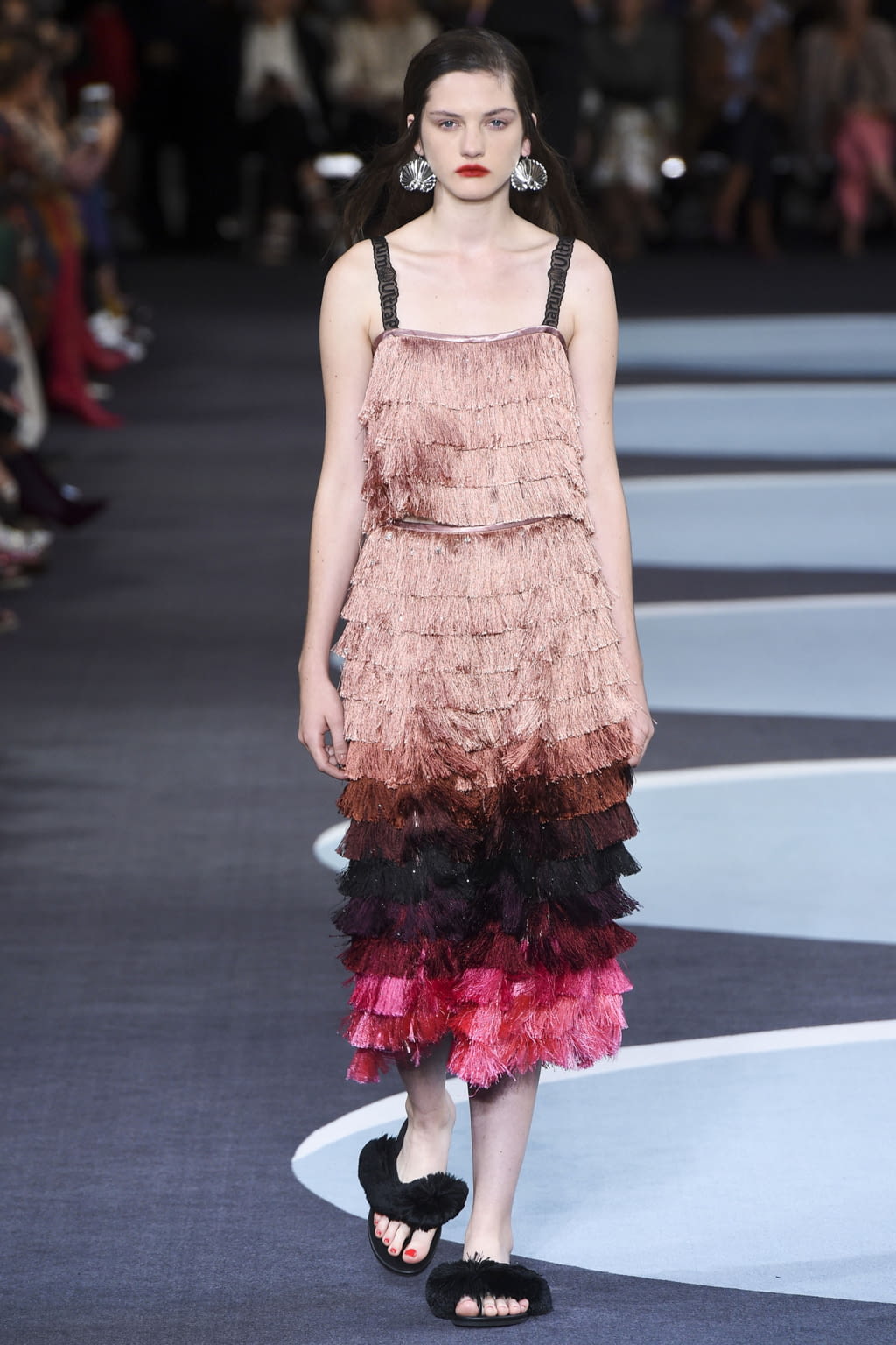 Fashion Week Milan Spring/Summer 2018 look 18 from the Marco de Vincenzo collection womenswear