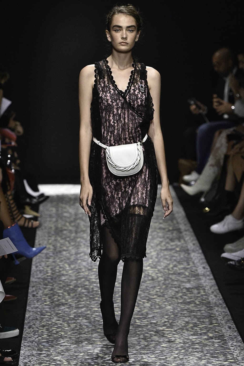 Fashion Week Milan Spring/Summer 2019 look 2 de la collection Marco de Vincenzo womenswear