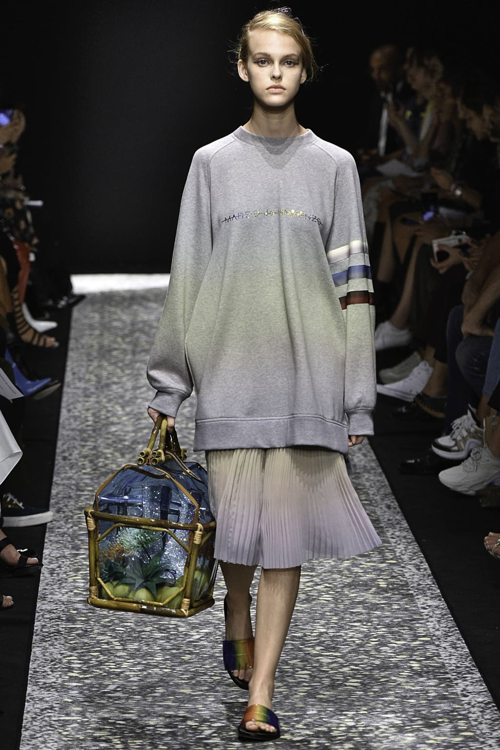 Fashion Week Milan Spring/Summer 2019 look 30 de la collection Marco de Vincenzo womenswear