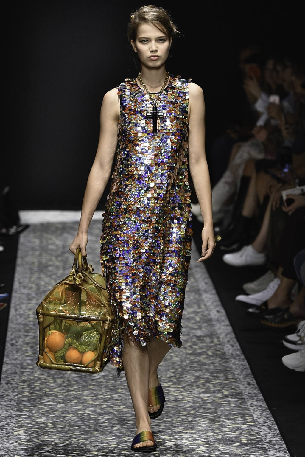 Fashion Week Milan Spring/Summer 2019 look 39 de la collection Marco de Vincenzo womenswear