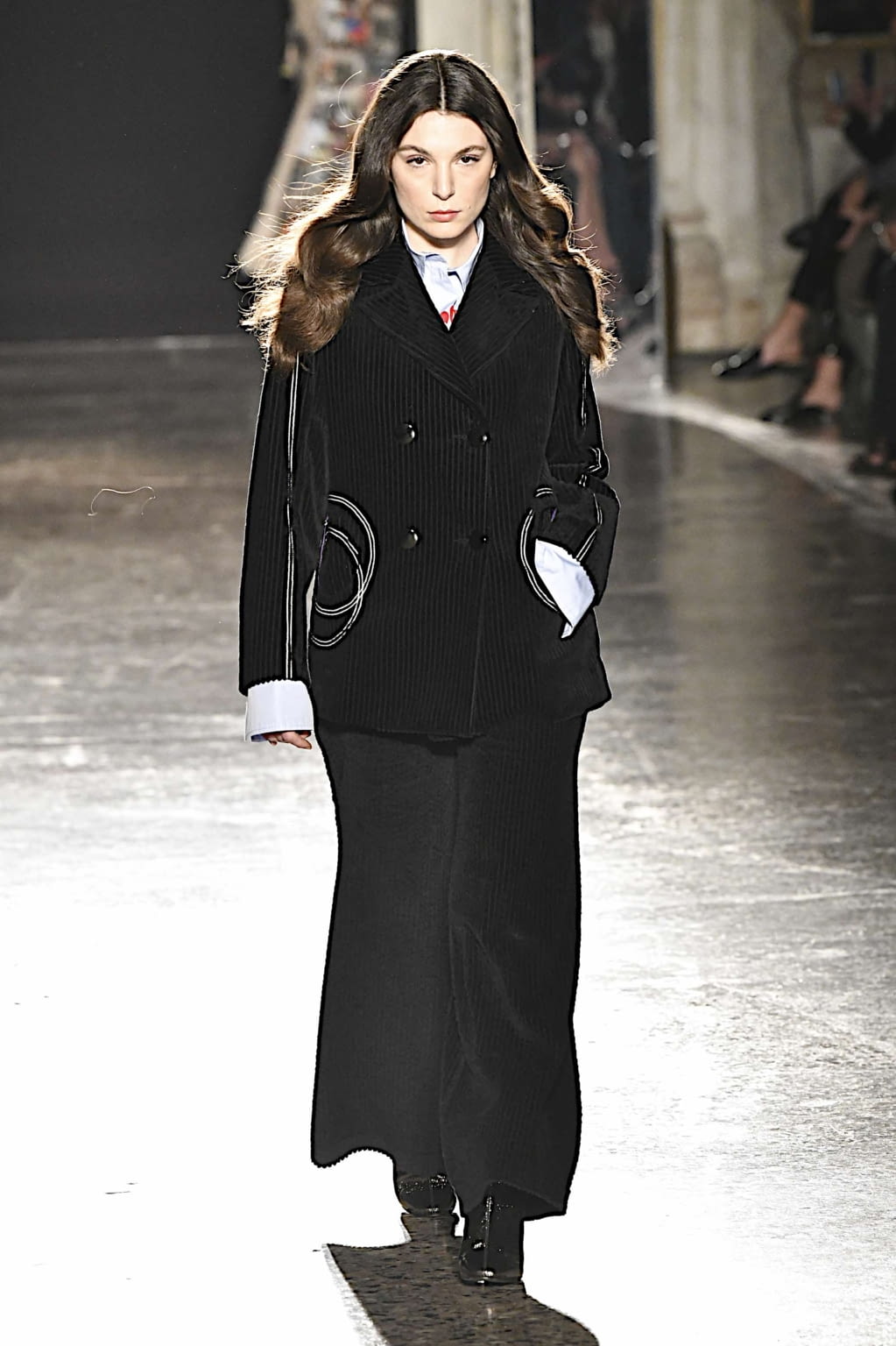 Fashion Week Milan Fall/Winter 2019 look 10 from the Marco Rambaldi collection 女装