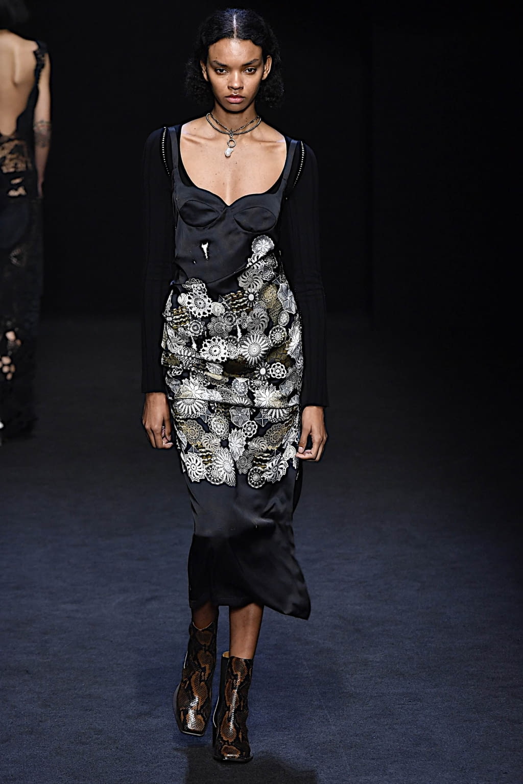 Fashion Week Milan Fall/Winter 2020 look 29 from the Marco Rambaldi collection womenswear