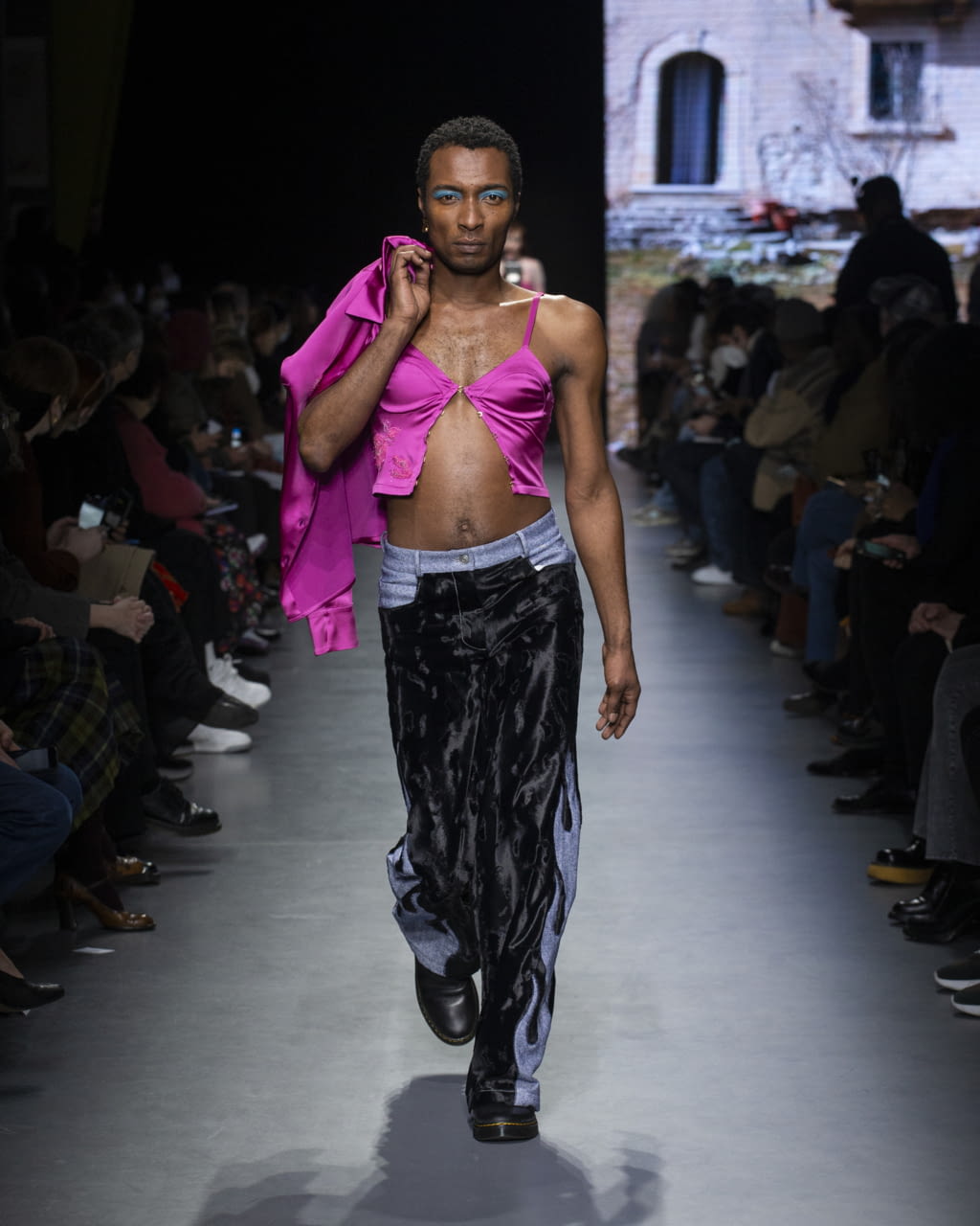 Fashion Week Milan Fall/Winter 2022 look 28 from the Marco Rambaldi collection womenswear
