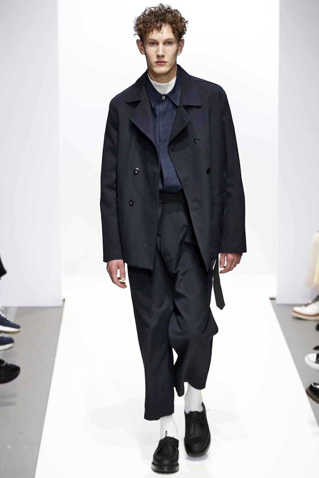 Fashion Week London Fall/Winter 2018 look 38 from the Margaret Howell collection 女装