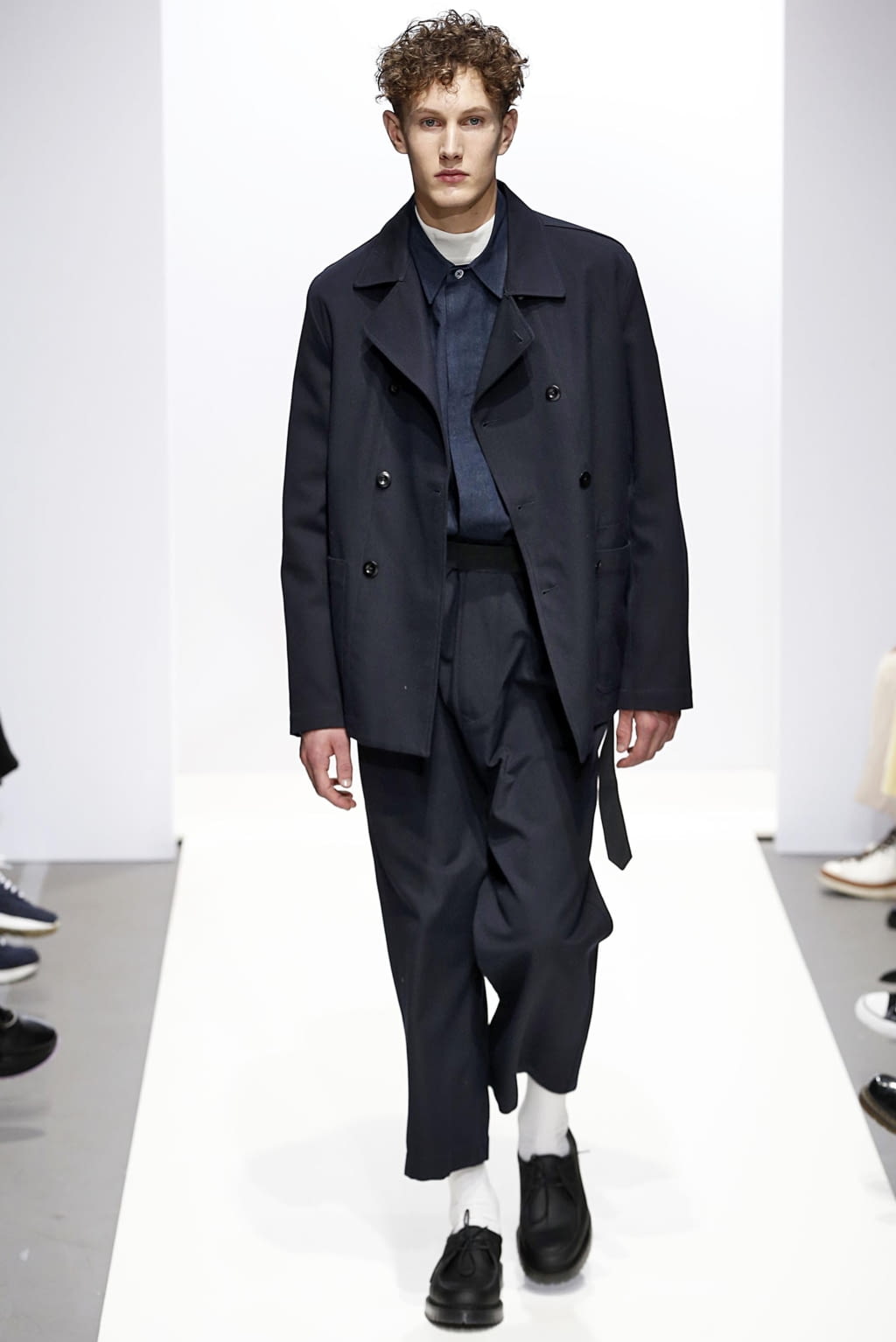 Fashion Week London Fall/Winter 2018 look 38 from the Margaret Howell collection womenswear