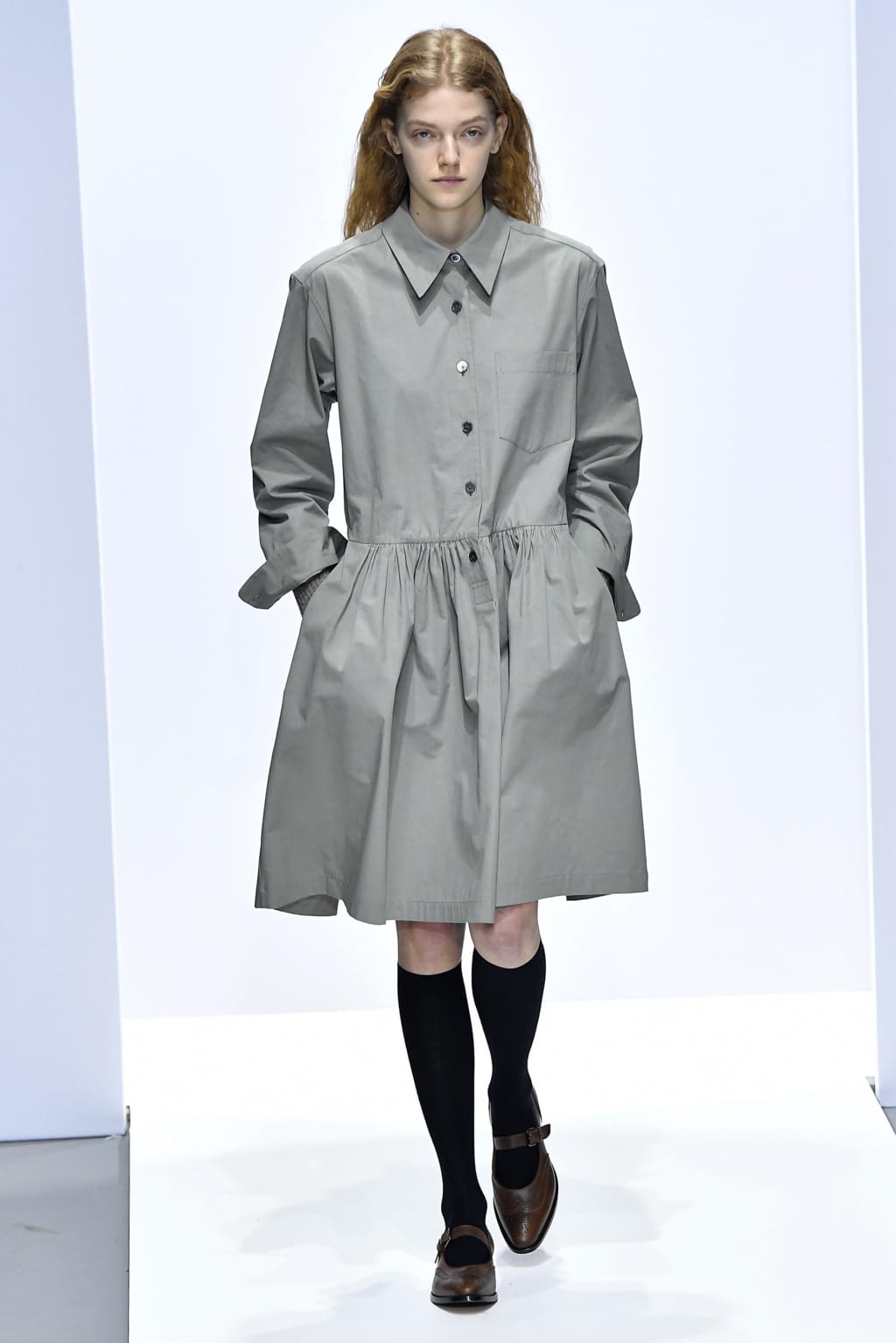 Fashion Week London Fall/Winter 2020 look 31 from the Margaret Howell collection womenswear