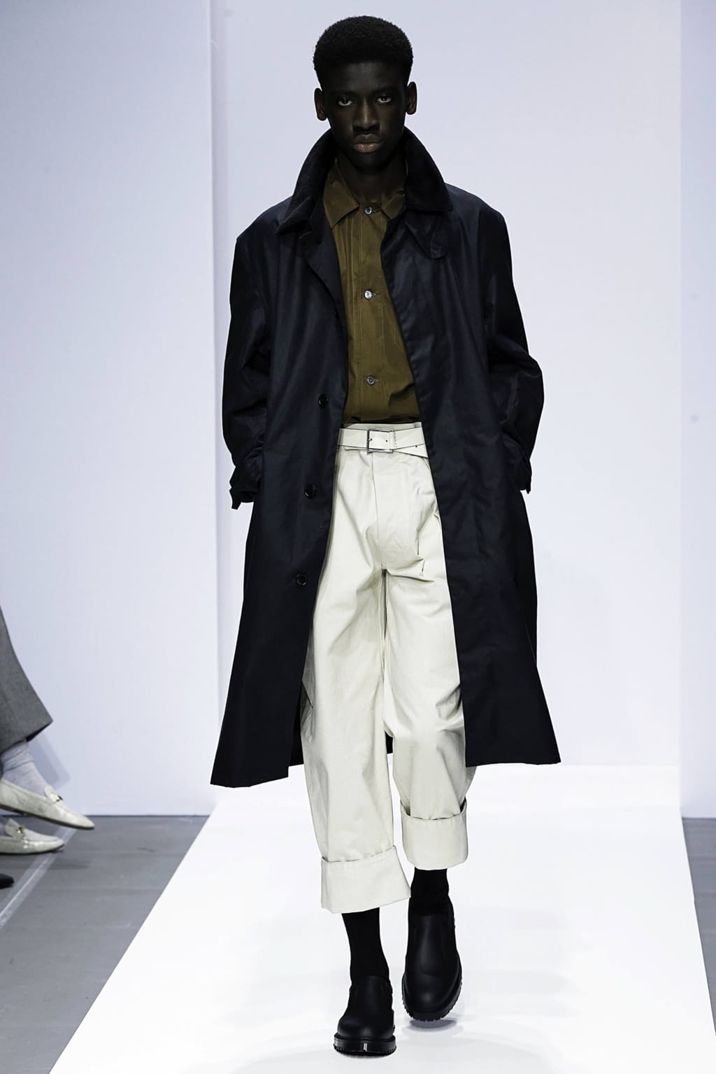 Fashion Week London Fall/Winter 2019 look 29 from the Margaret Howell collection 女装