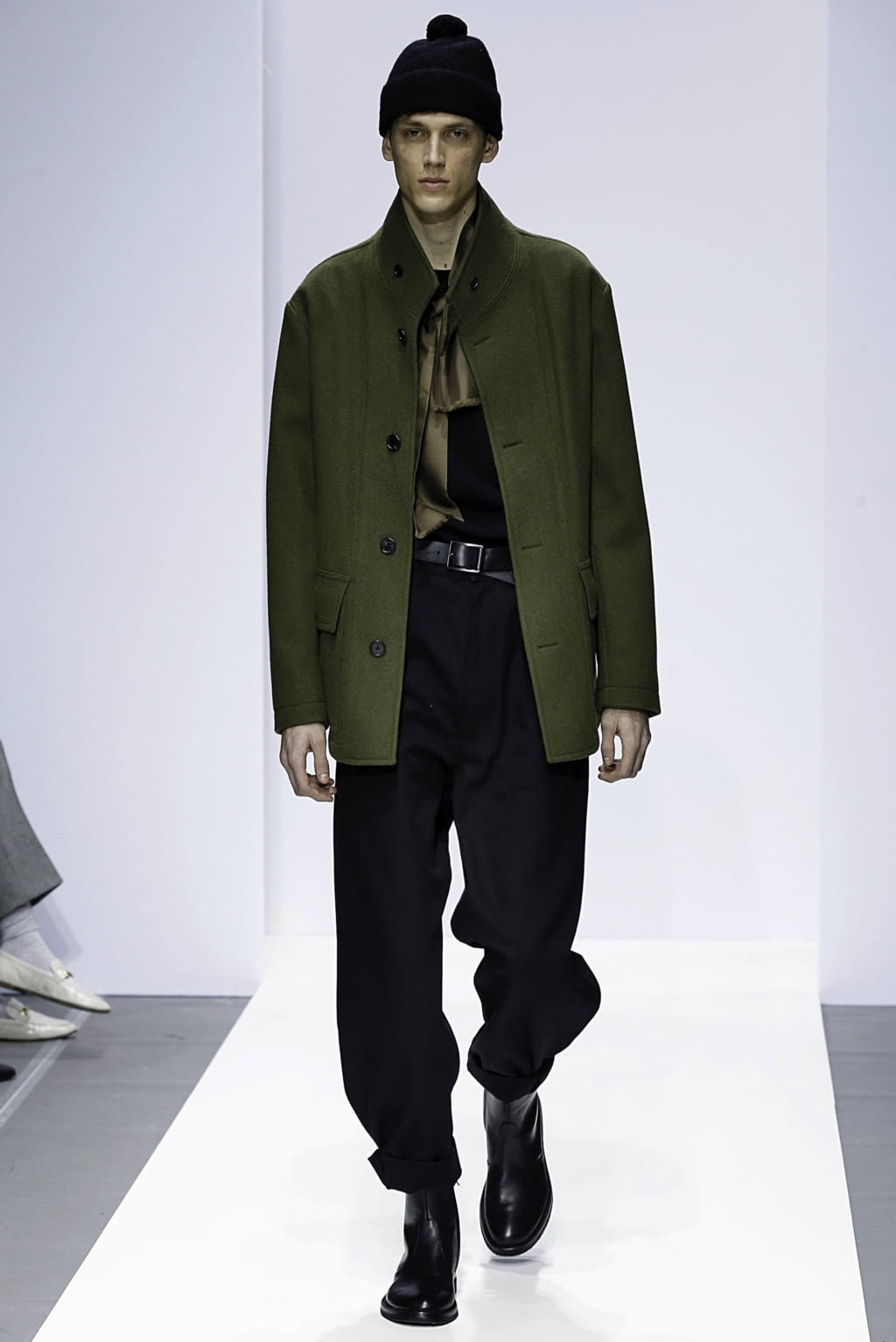 Fashion Week London Fall/Winter 2019 look 36 from the Margaret Howell collection 男装