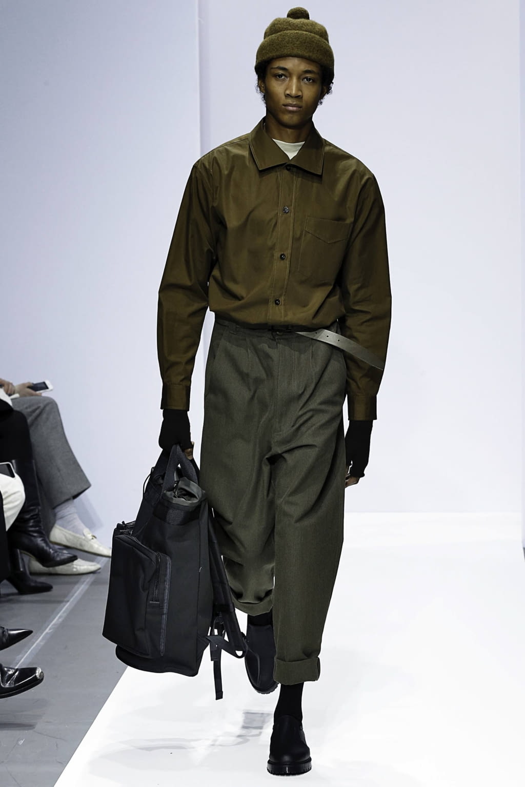 Fashion Week London Fall/Winter 2019 look 42 from the Margaret Howell collection menswear