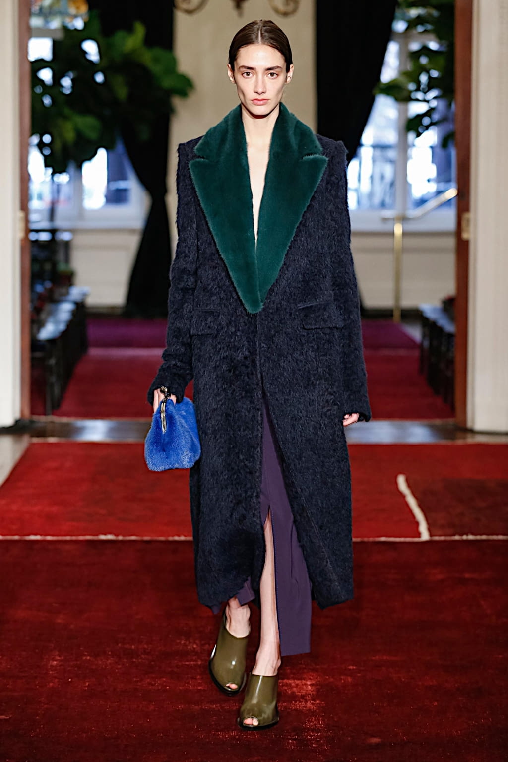 Fashion Week New York Fall/Winter 2020 look 2 de la collection Marina Moscone womenswear