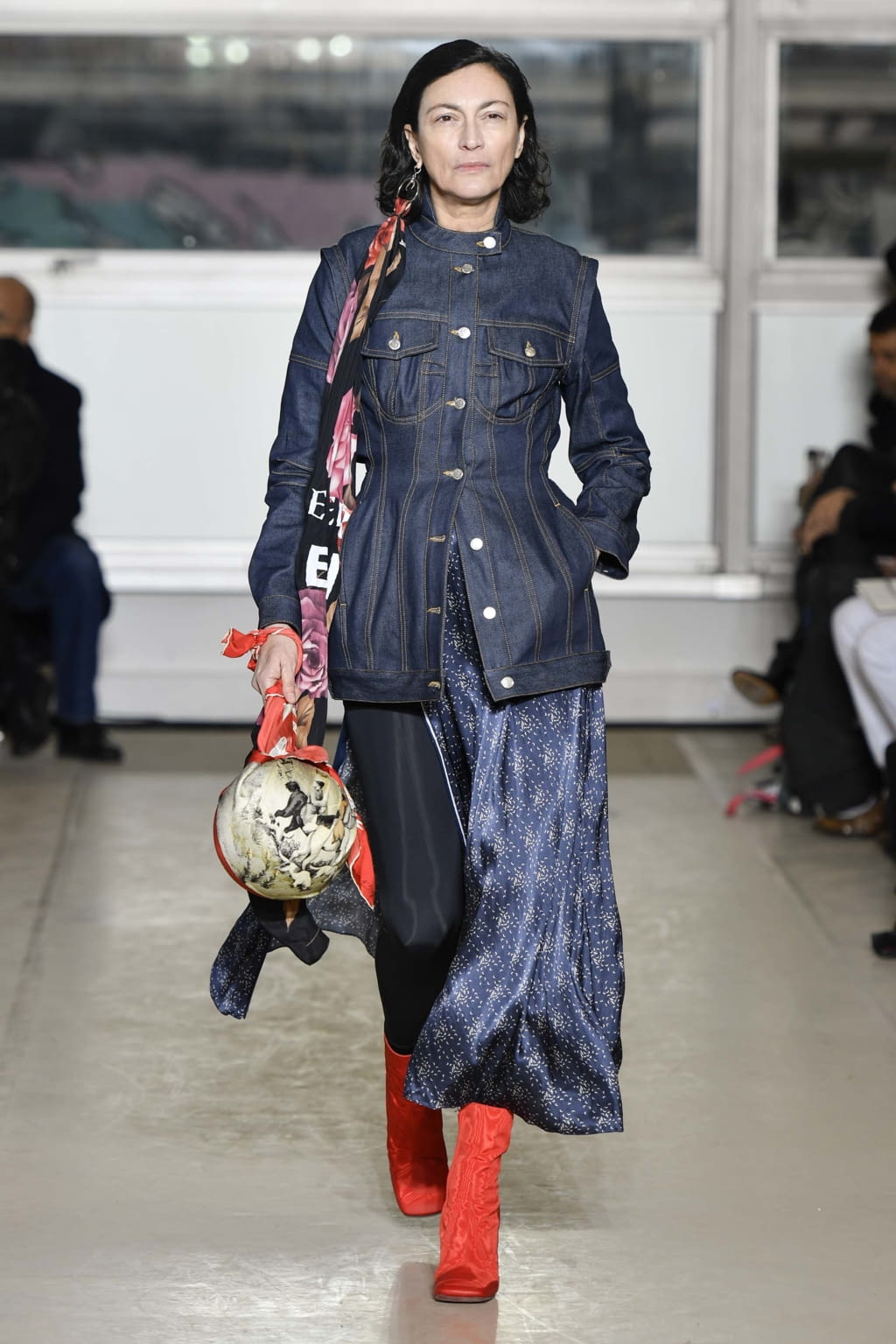 Fashion Week Paris Fall/Winter 2018 look 14 from the Marine Serre collection womenswear