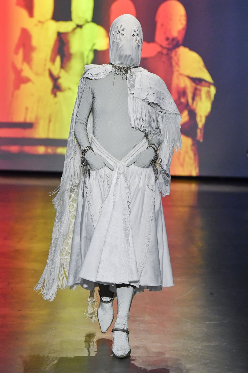 Fashion Week Paris Fall/Winter 2020 look 2 de la collection Marine Serre womenswear