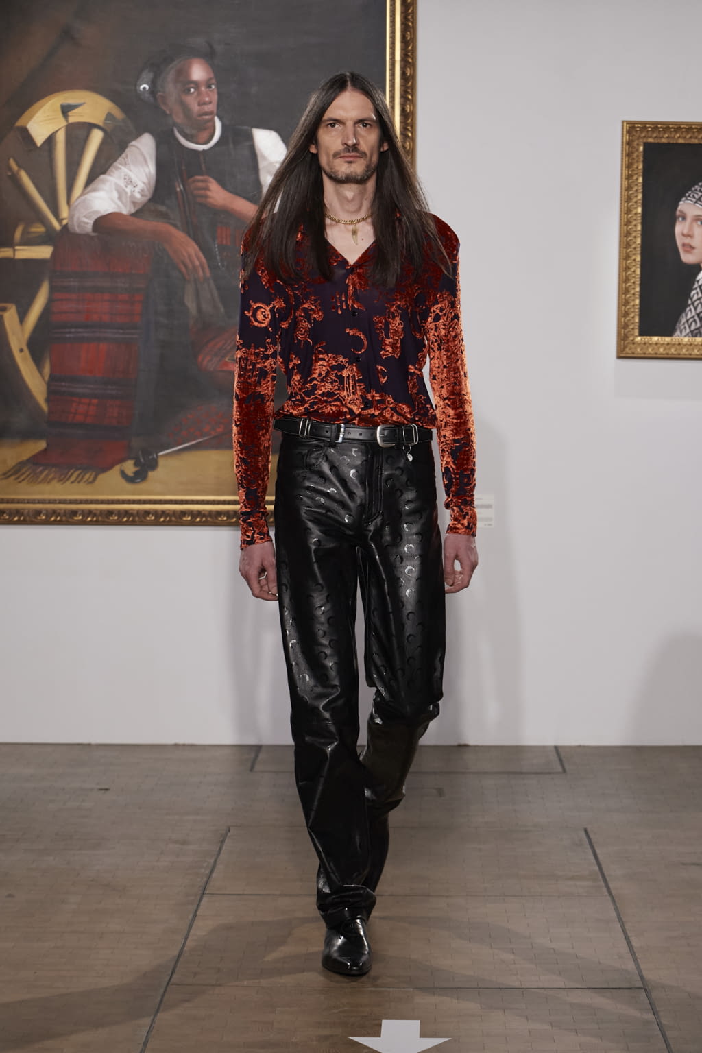 Fashion Week Paris Fall/Winter 2022 look 45 from the Marine Serre collection womenswear