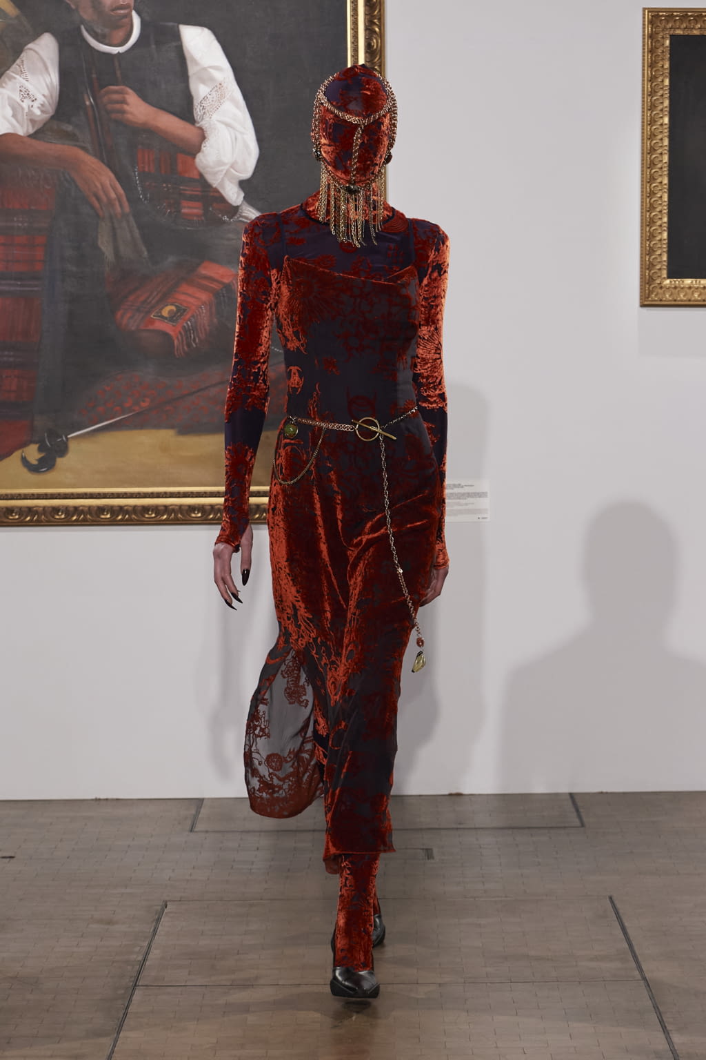 Fashion Week Paris Fall/Winter 2022 look 46 from the Marine Serre collection 女装