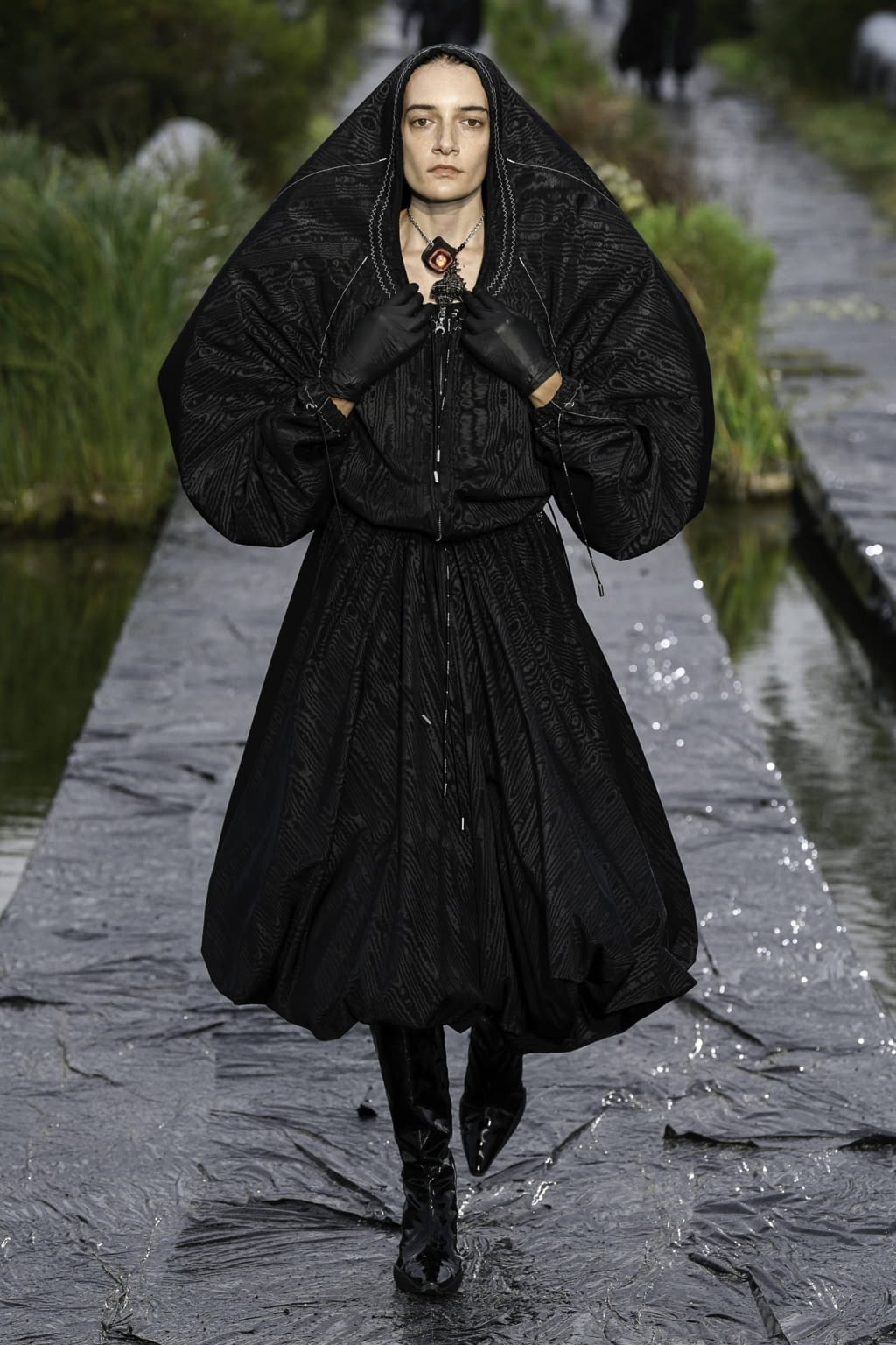 Fashion Week Paris Spring/Summer 2020 look 1 from the Marine Serre collection womenswear