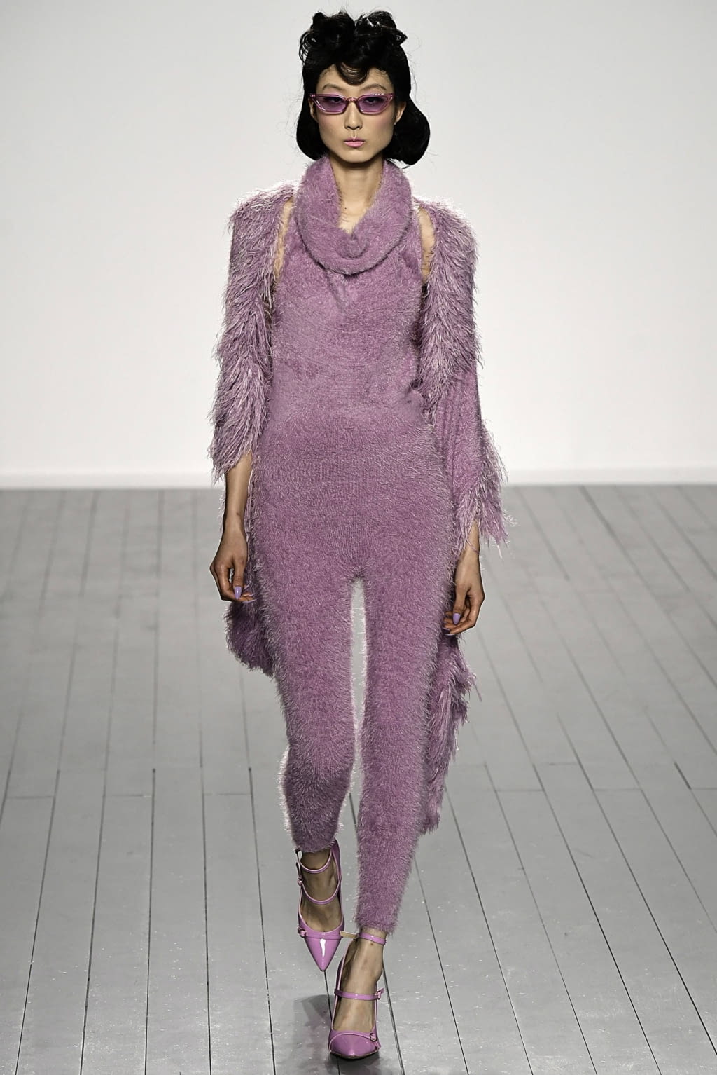 Fashion Week London Fall/Winter 2019 look 20 from the Mark Fast collection womenswear