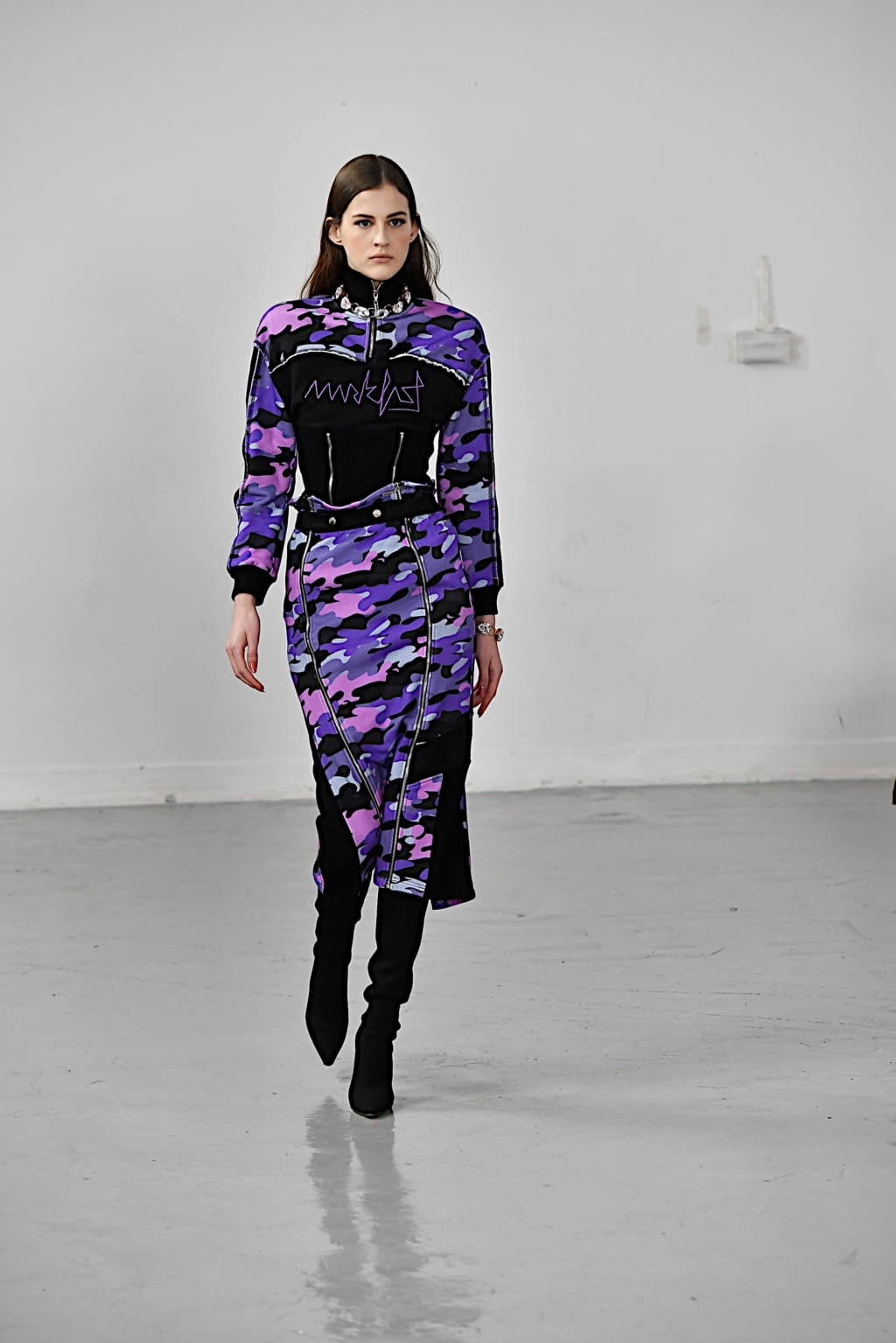 Fashion Week London Fall/Winter 2020 look 5 from the Mark Fast collection womenswear