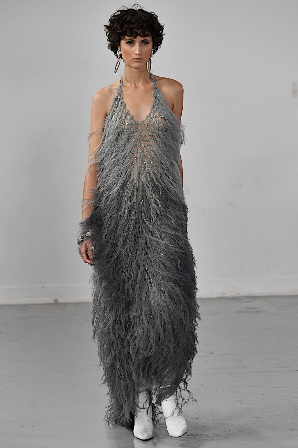 Fashion Week London Fall/Winter 2020 look 39 from the Mark Fast collection womenswear