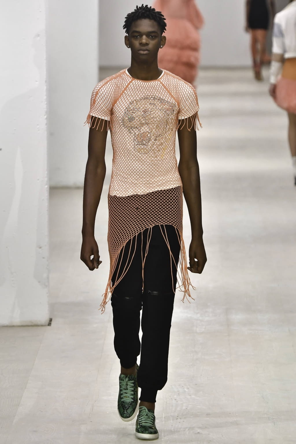 Fashion Week London Spring/Summer 2020 look 10 from the Mark Fast collection 女装