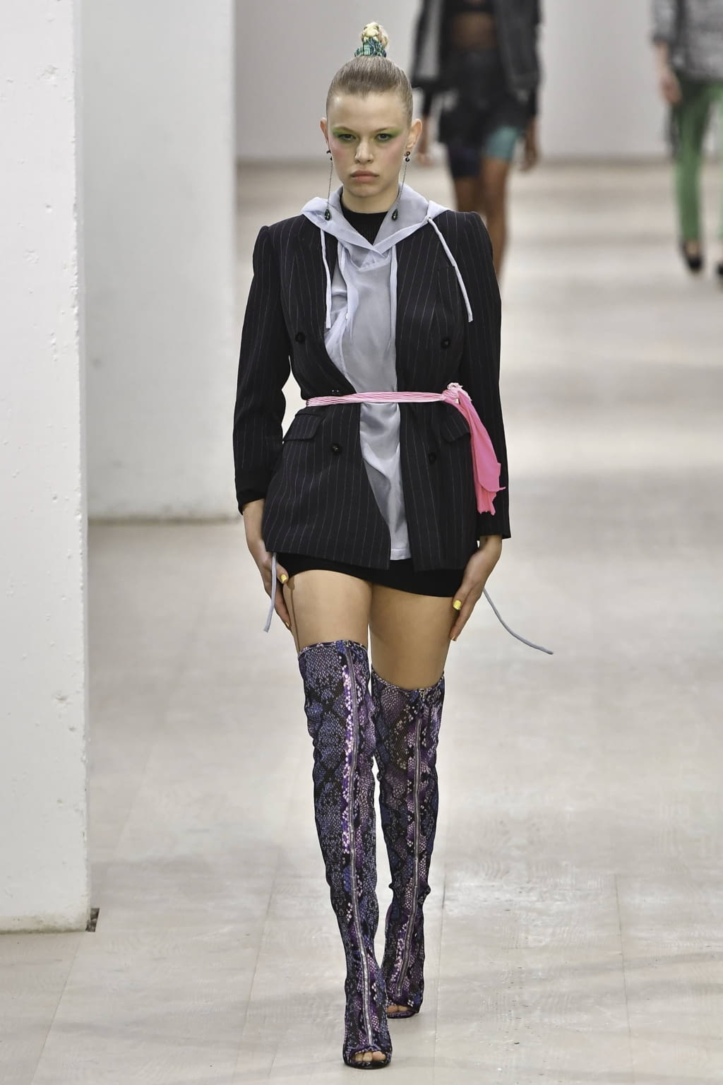 Fashion Week London Spring/Summer 2020 look 34 from the Mark Fast collection 女装