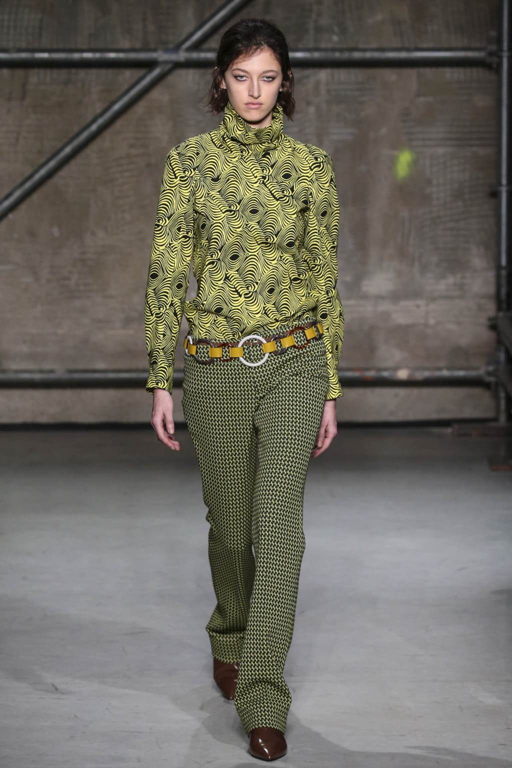 Fashion Week Milan Fall/Winter 2017 look 31 from the Marni collection 女装
