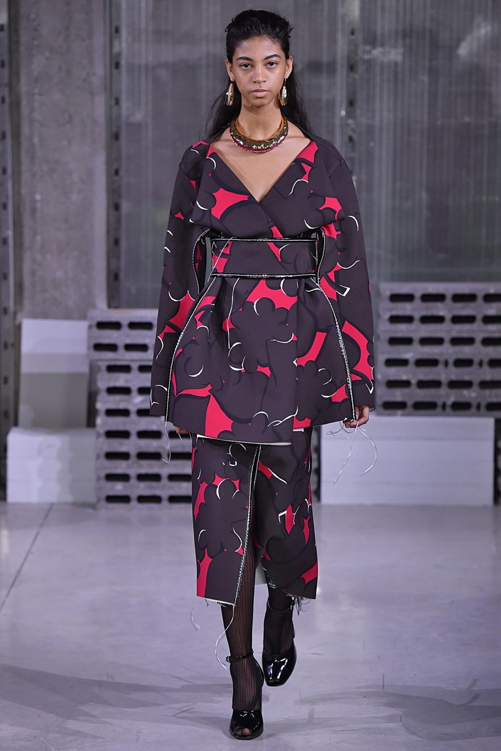 Fashion Week Milan Fall/Winter 2018 look 37 from the Marni collection womenswear