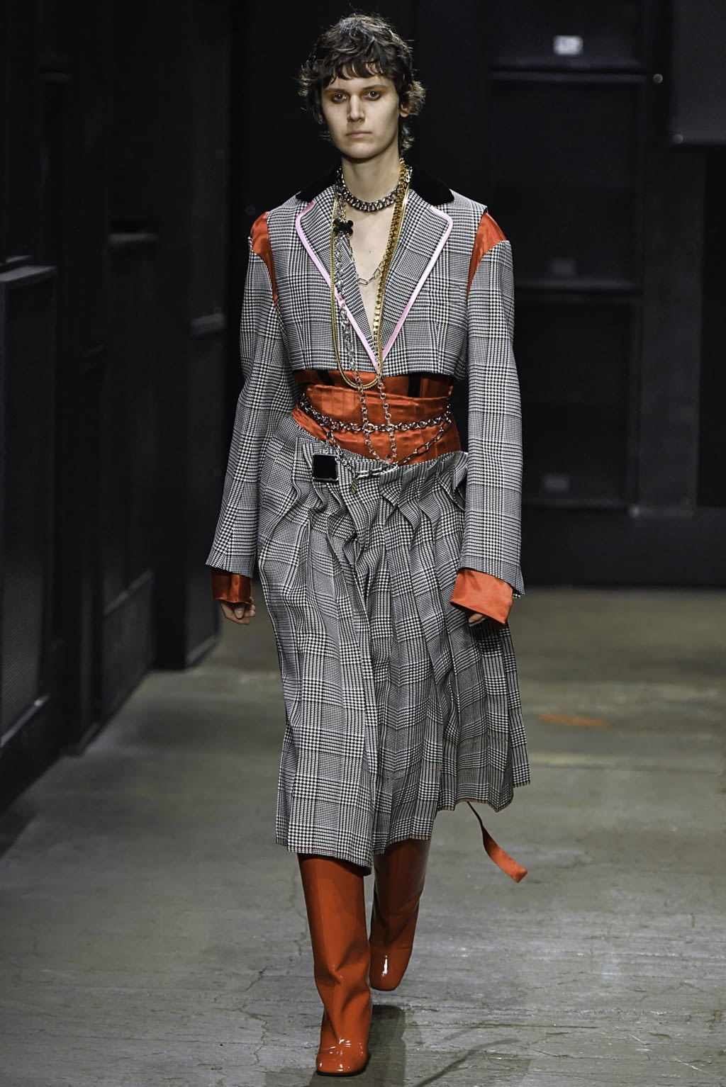 Fashion Week Milan Fall/Winter 2019 look 12 from the Marni collection 女装