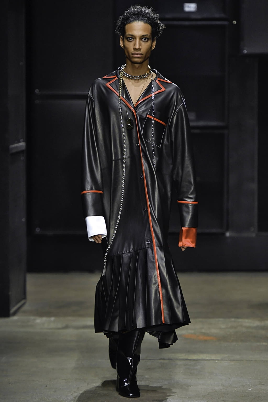 Fashion Week Milan Fall/Winter 2019 look 31 from the Marni collection 女装
