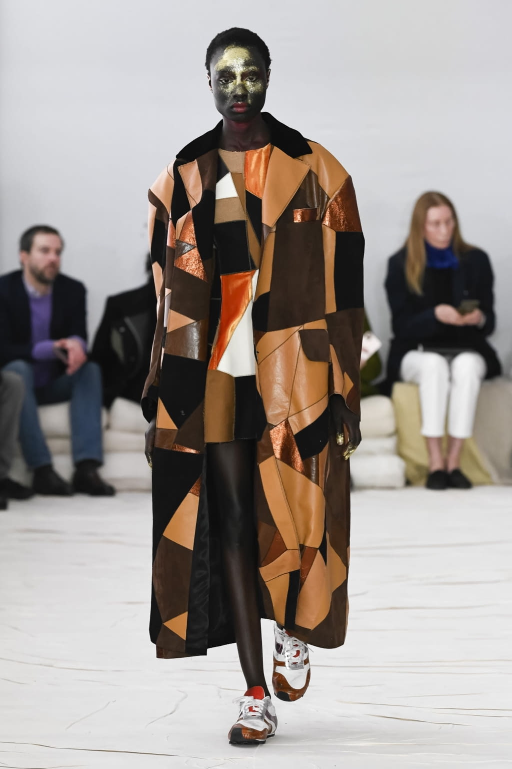 Fashion Week Milan Fall/Winter 2020 look 2 from the Marni collection 女装