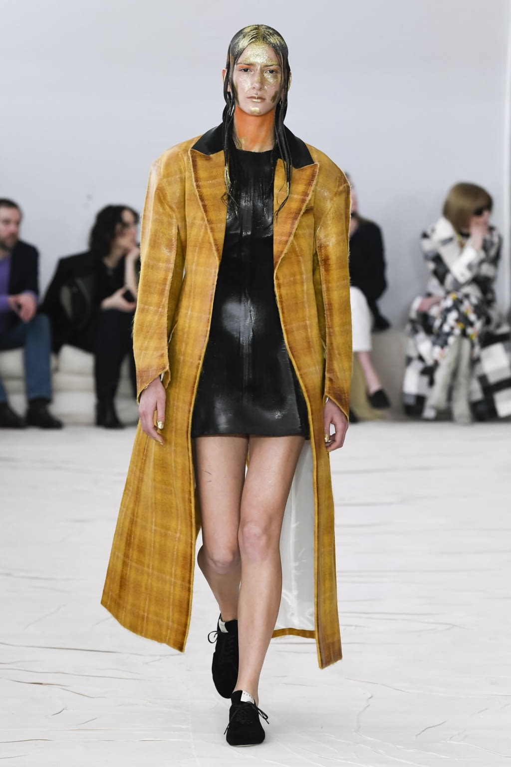 Fashion Week Milan Fall/Winter 2020 look 16 from the Marni collection 女装