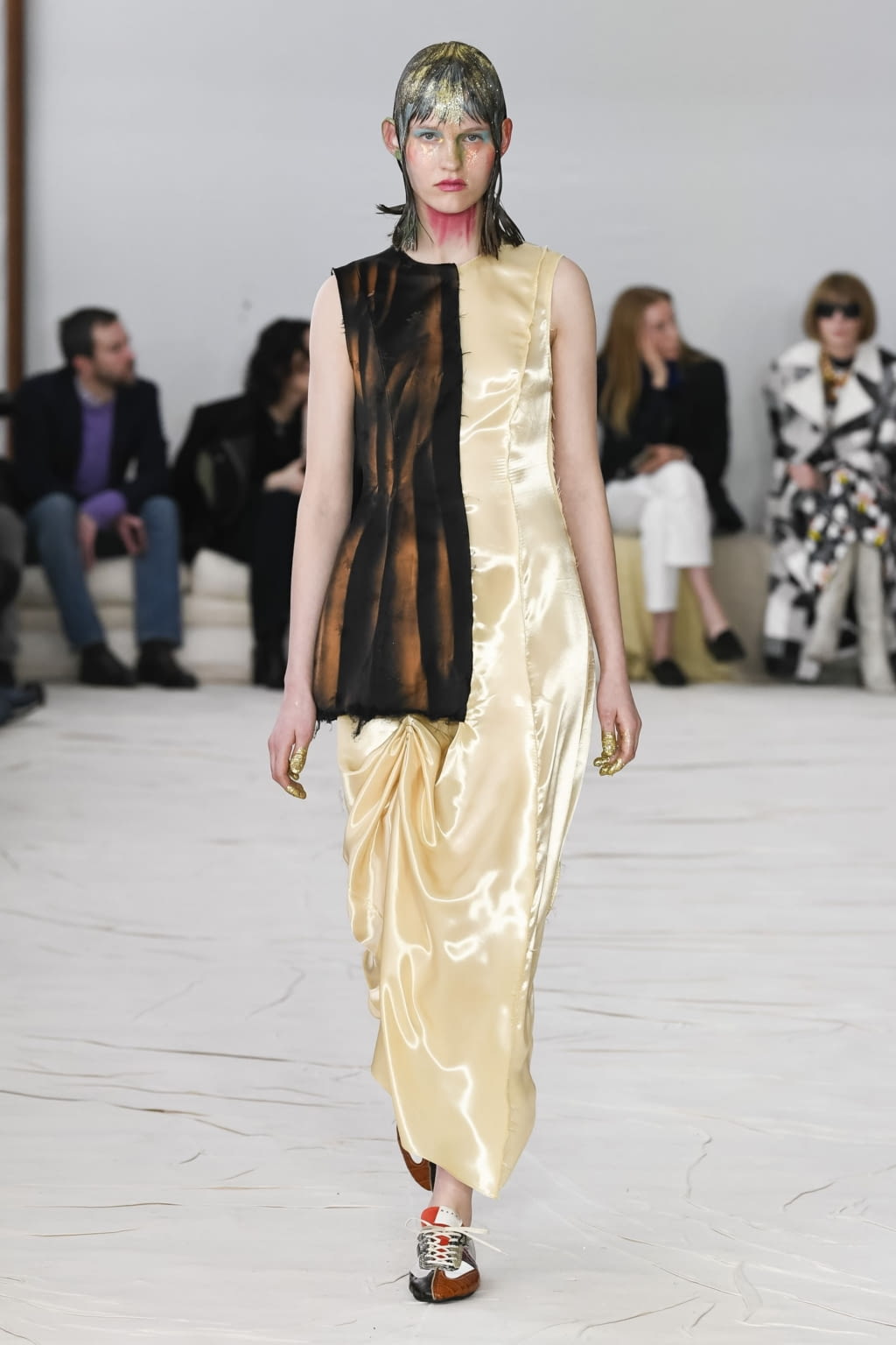 Fashion Week Milan Fall/Winter 2020 look 33 from the Marni collection womenswear