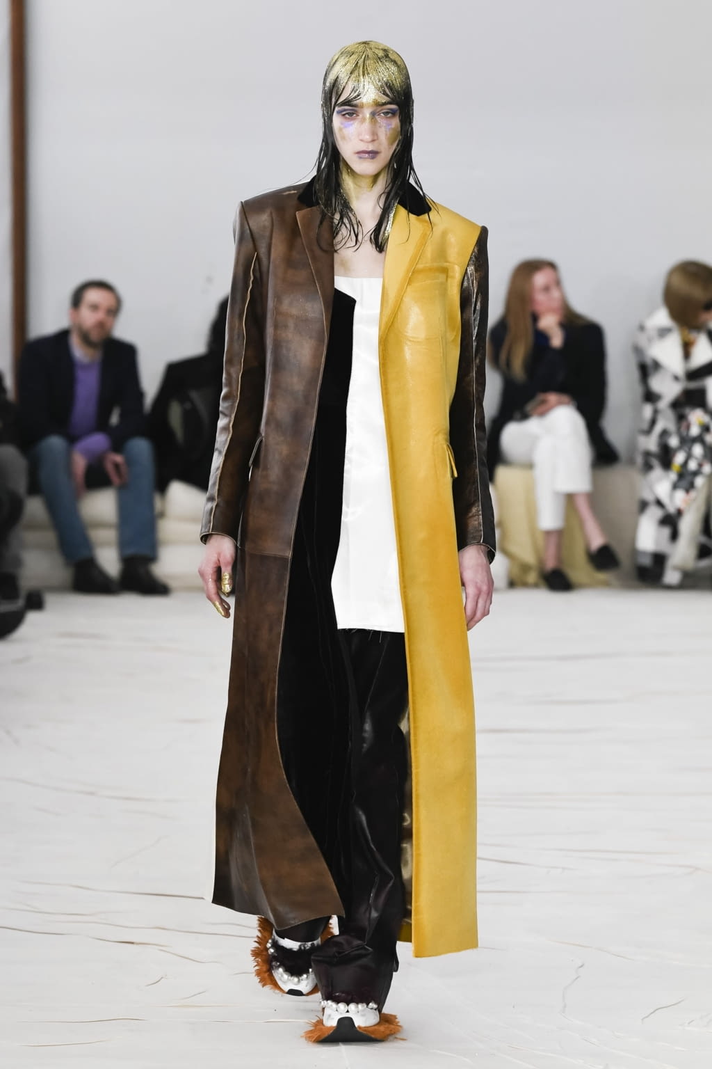 Fashion Week Milan Fall/Winter 2020 look 34 from the Marni collection 女装