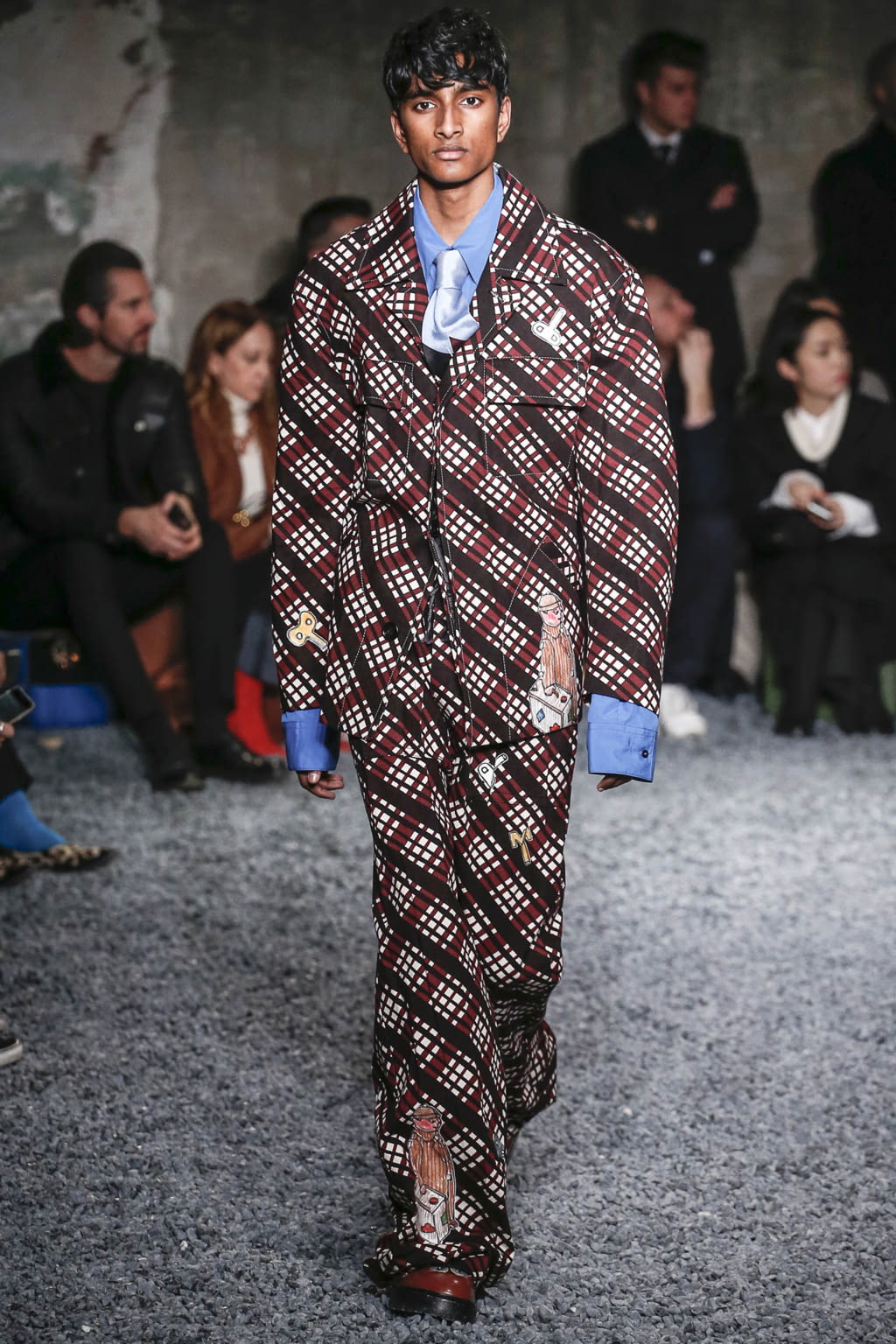 Fashion Week Milan Fall/Winter 2018 look 14 from the Marni collection 男装