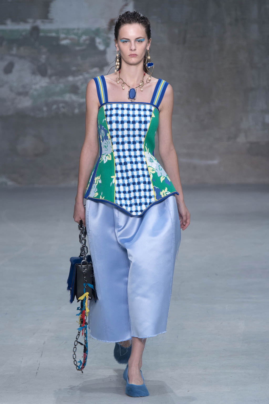Fashion Week Milan Spring/Summer 2018 look 3 from the Marni collection womenswear