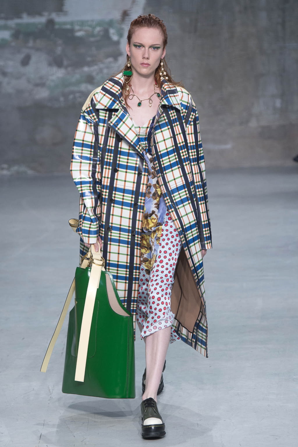 Fashion Week Milan Spring/Summer 2018 look 16 from the Marni collection womenswear